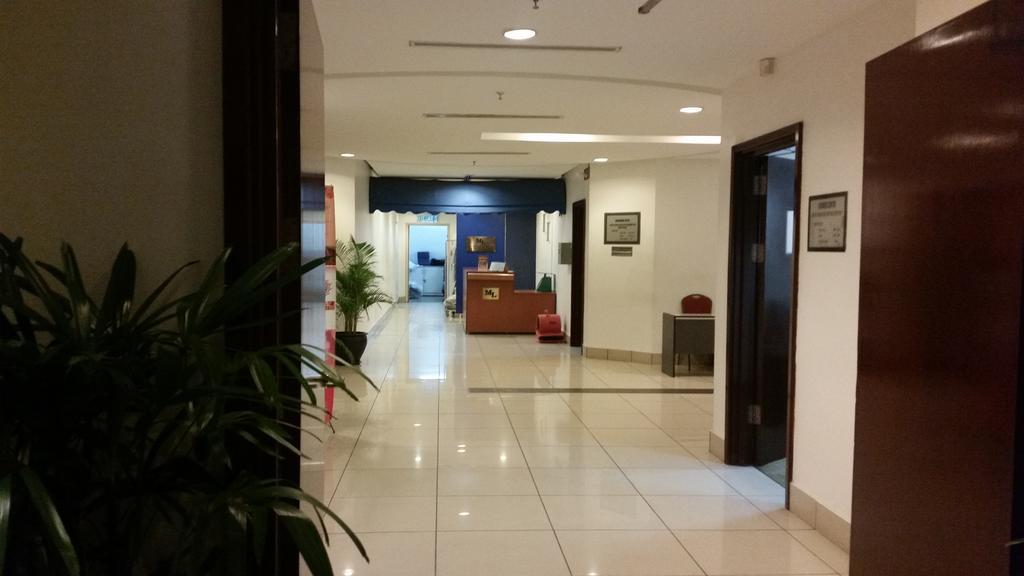 The At Times Square Kl Apartment