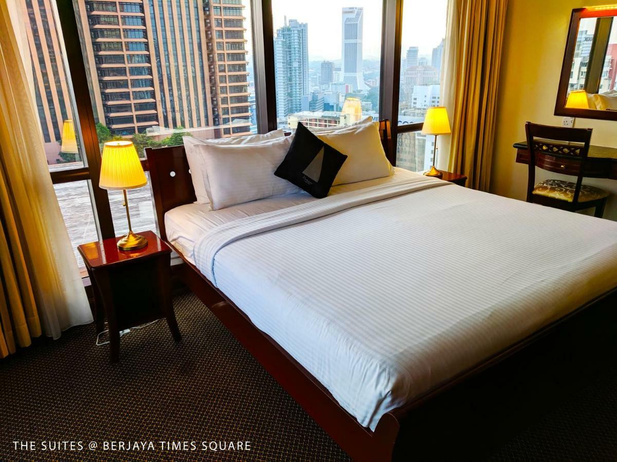 The At Times Square Kl Apartment